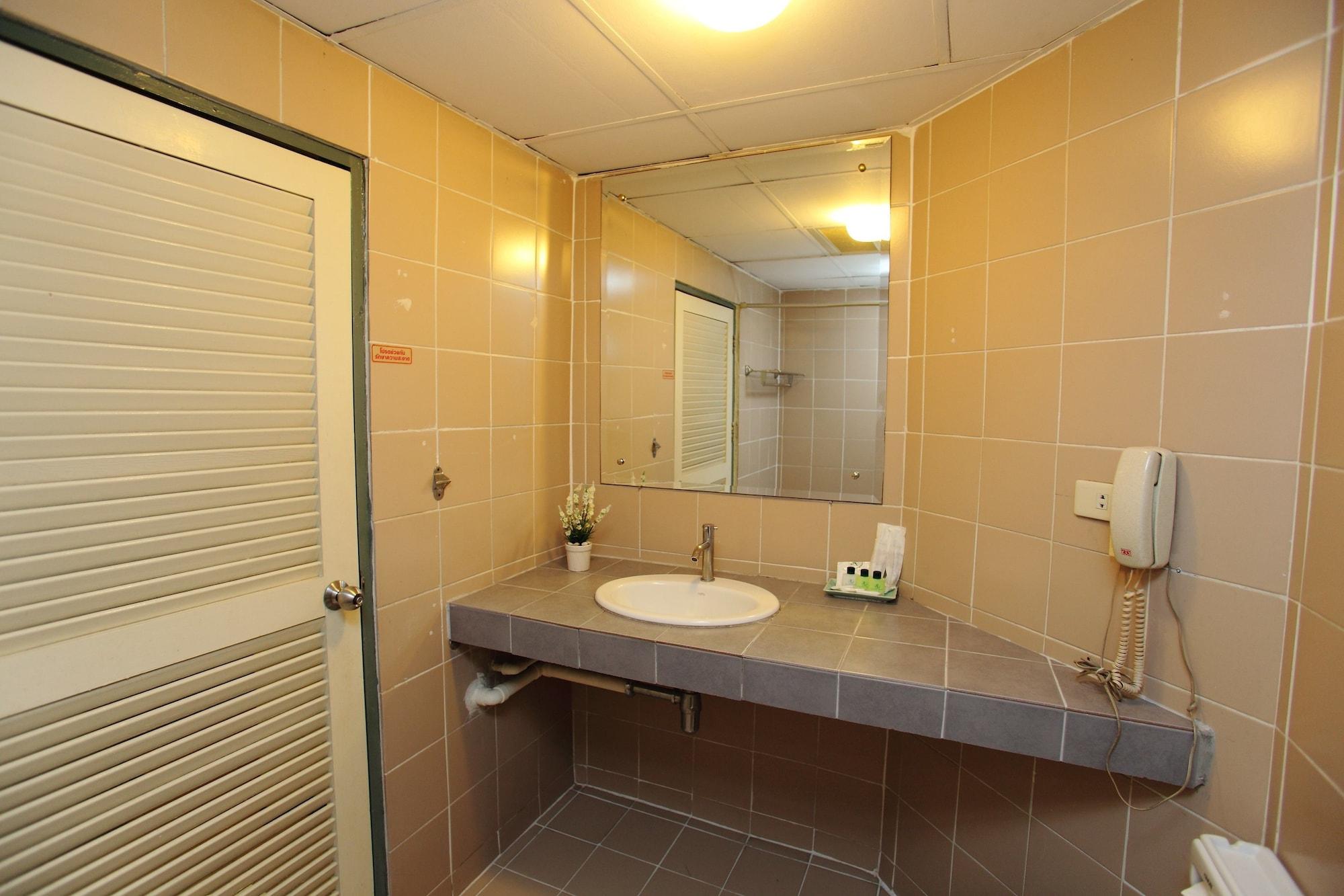 Hotel Regent Ramkhamhaeng 22 3*